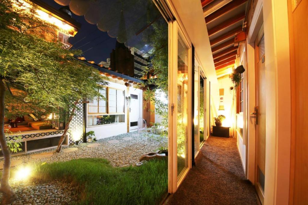 'Hanok Hanok' Boutique Stay Seoul - 2Min From Gyeongbokgung Palace Station Exteriér fotografie