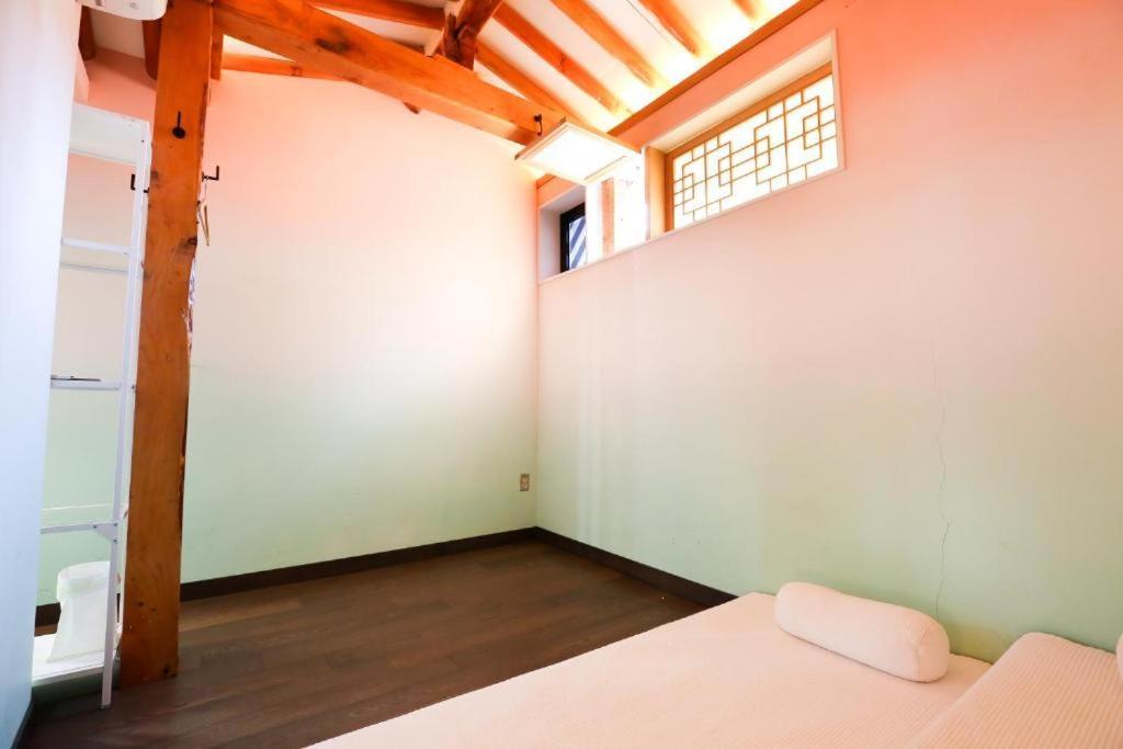 'Hanok Hanok' Boutique Stay Seoul - 2Min From Gyeongbokgung Palace Station Exteriér fotografie
